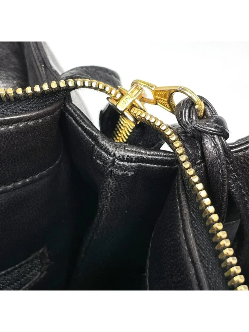 Chanel Tote CC Logo Leather Black